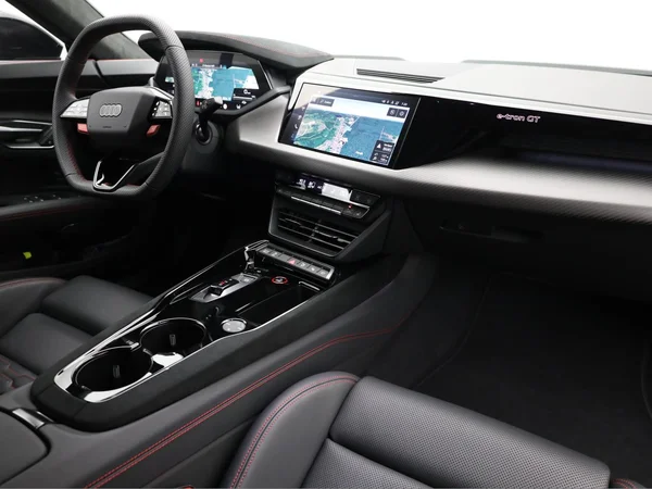 AUDI RS e-tron GT (2025) — foto 20 van 26
