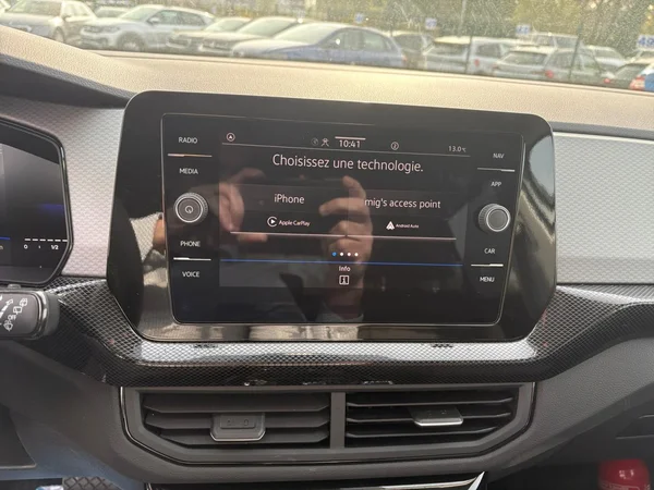 VOLKSWAGEN T-Cross (2025) — foto 5 van 24