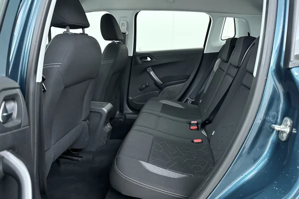 Peugeot 2008 (2018) — foto 19 van 20