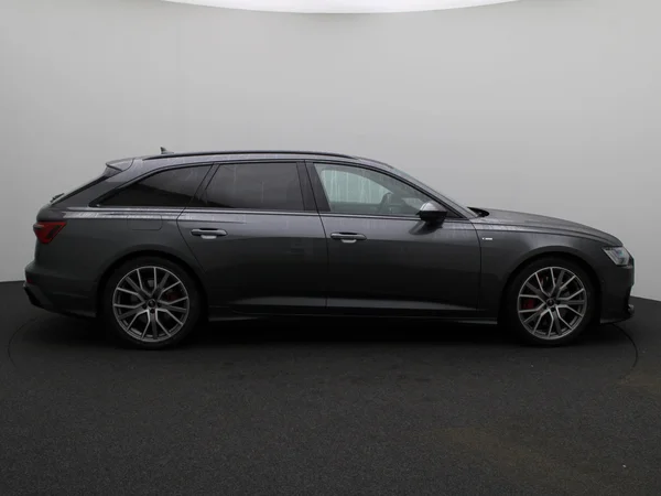 AUDI A6 Avant (2024) — foto 24 van 30