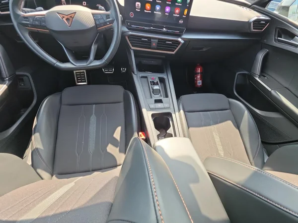 CUPRA Leon ST e-Hybrid (PHEV) (2022) — foto 3 van 24