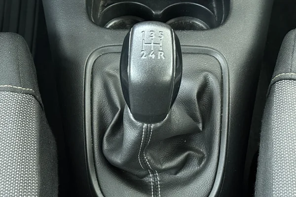 Citroen C3 (2021) — foto 4 van 19