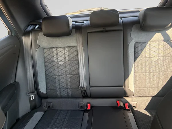 VOLKSWAGEN T-Roc (2025) — foto 10 van 13