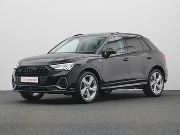 AUDI Q3 (2021)