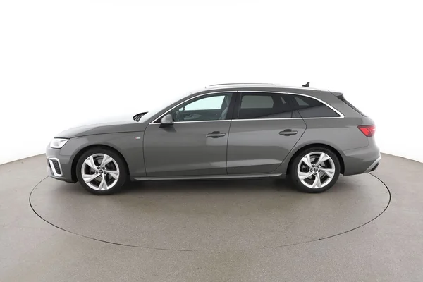 Audi A4 (2024) — foto 9 van 16