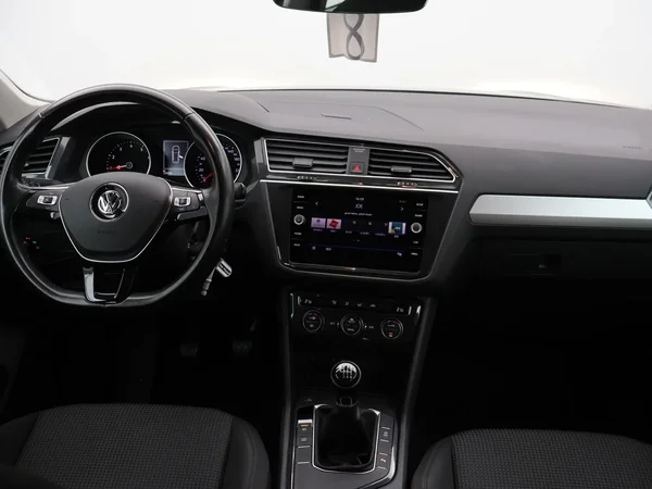 Volkswagen Tiguan (2019) — foto 4 van 25