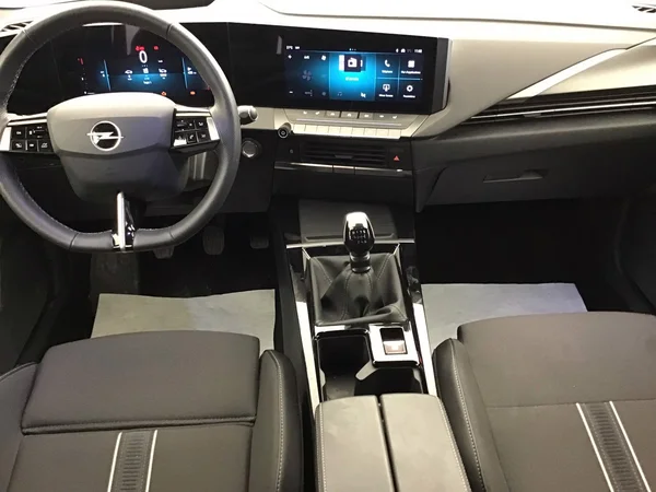 Opel Astra Sports Tourer (2025) — foto 3 van 40
