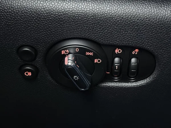 MINI Cooper SE (2023) — foto 20 van 31