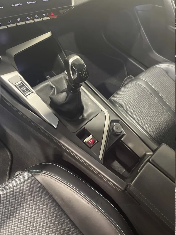 Peugeot 308 (2024) — foto 57 van 64