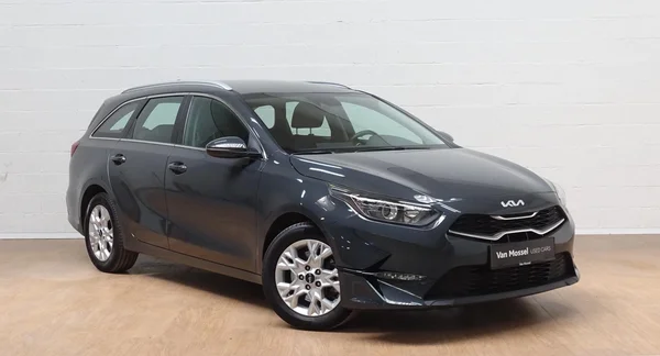 Kia cee'd (2024) — foto 25 van 26