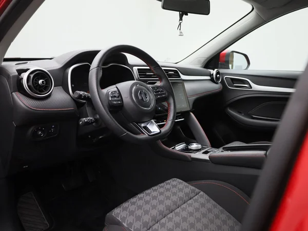 MG ZS EV (2023) — foto 28 van 40