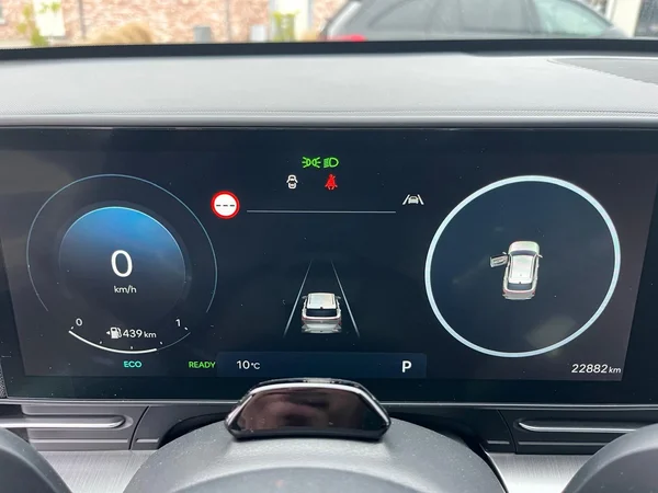 Hyundai Kona (2024) — foto 2 van 21