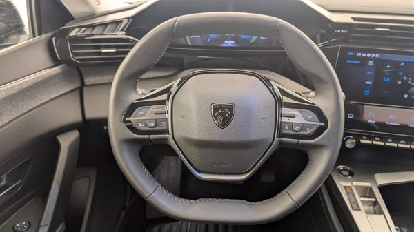 Peugeot 408 (2025) — foto 6 van 34