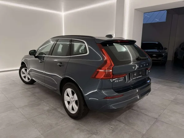 Volvo XC60 (2024) — foto 15 van 20