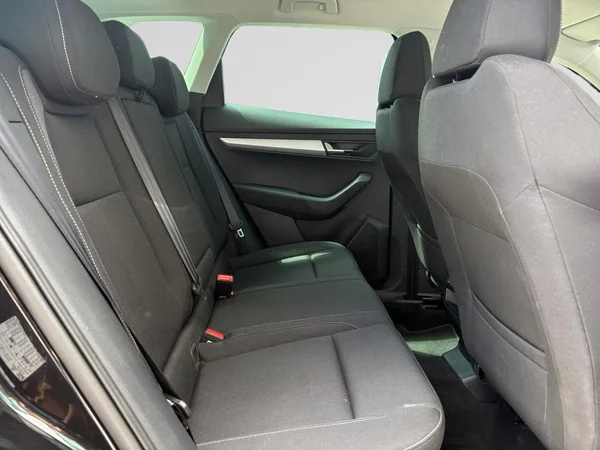 SKODA Karoq (2025) — foto 11 van 24