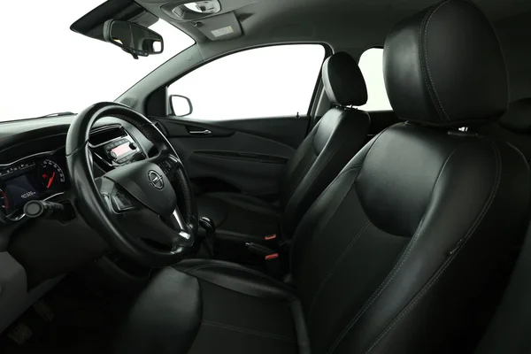 Opel Karl (2016) — foto 16 van 16