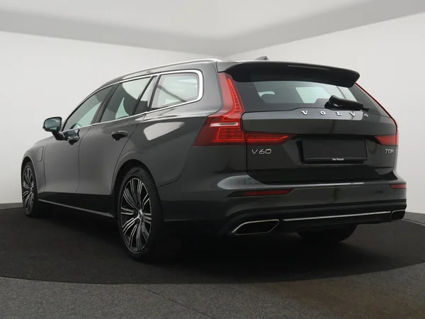 VOLVO V60 (2019) — foto 20 van 27