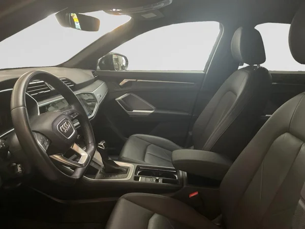 AUDI Q3 (2022) — foto 24 van 24