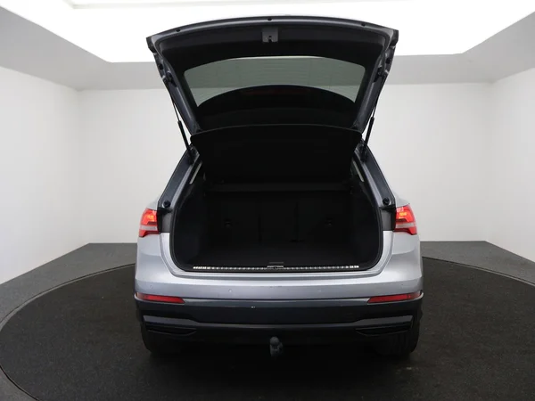 AUDI Q3 (2022) — foto 5 van 25