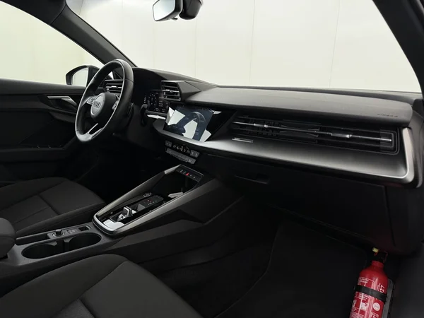 AUDI A3 (2021) — foto 3 van 29