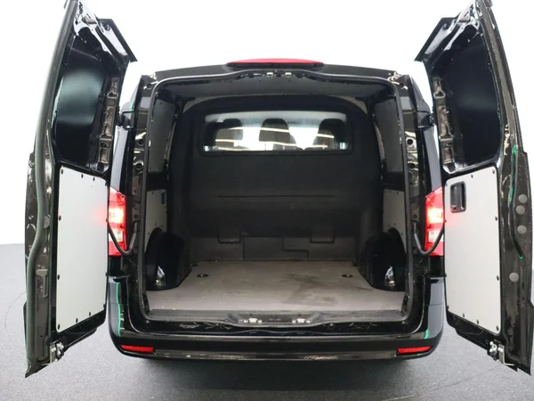 Mercedes-Benz Vito (2025) — foto 15 van 26