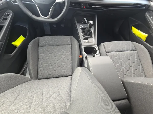 VOLKSWAGEN Golf VIII (2025) — foto 8 van 24