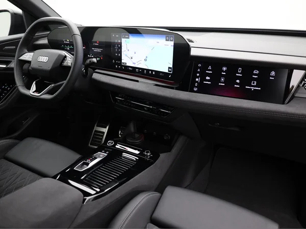 AUDI Q6 e-tron (2026) — foto 21 van 27
