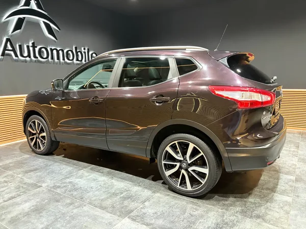 Nissan Qashqai (2017) — foto 17 van 25