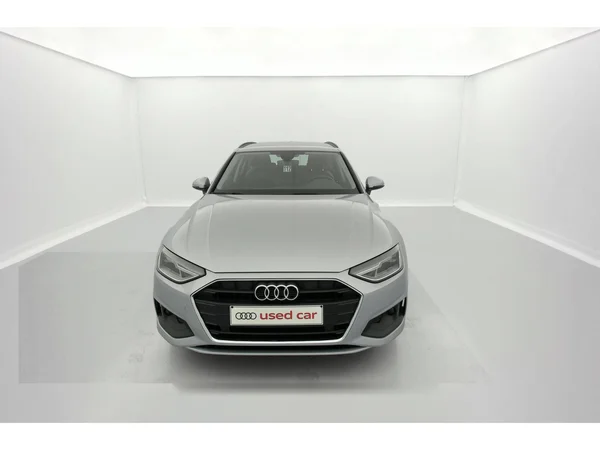 AUDI A4 Avant (2020) — foto 12 van 36