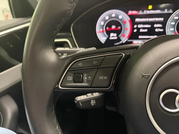 AUDI A4 (2022) — foto 13 van 30