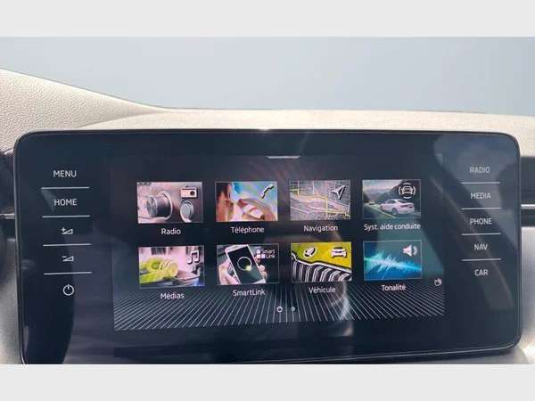 Skoda Kamiq (2022) — foto 6 van 27