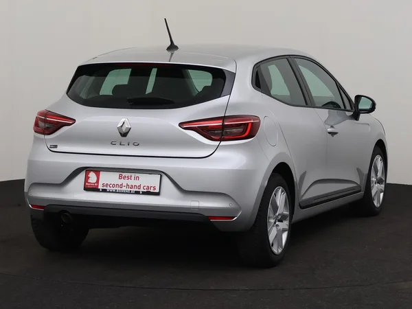 RENAULT Clio (2022) — foto 20 van 26