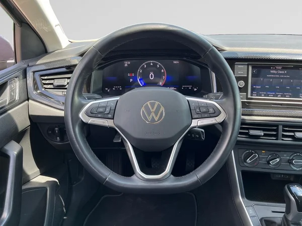 VOLKSWAGEN Polo (2023) — foto 21 van 21