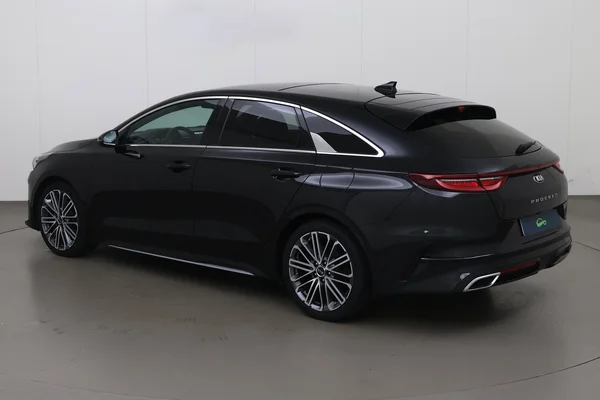 Kia ProCeed (2021) — foto 21 van 27