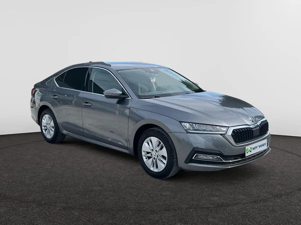 SKODA Octavia (2023) — foto 7 van 18