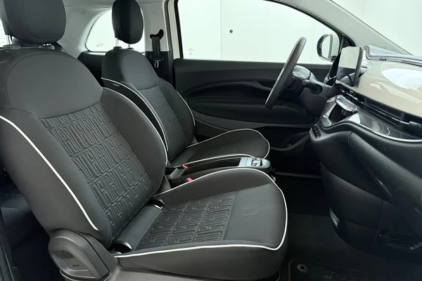 Fiat E-500 (2023) — foto 13 van 15