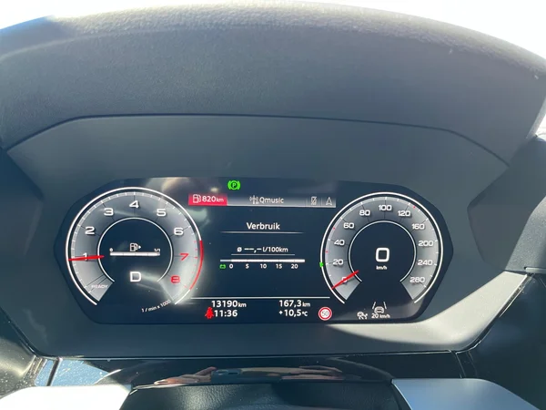 AUDI A3 Sportback (2025) — foto 20 van 24