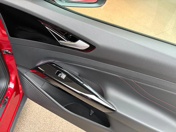 VOLKSWAGEN ID.5 (2026) — foto 8 van 23