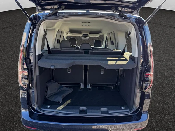VOLKSWAGEN Caddy Maxi eHybrid (PHEV) (2026) — foto 15 van 16