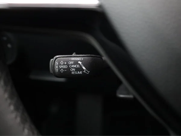 SKODA Superb Combi (2019) — foto 10 van 23