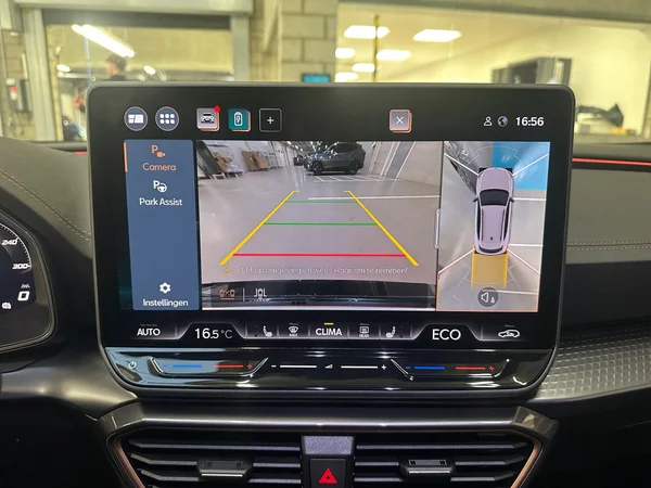 CUPRA Formentor e-Hybrid (PHEV) (2025) — foto 16 van 24