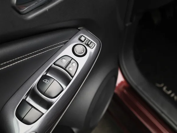 Nissan Juke (2023) — foto 27 van 42