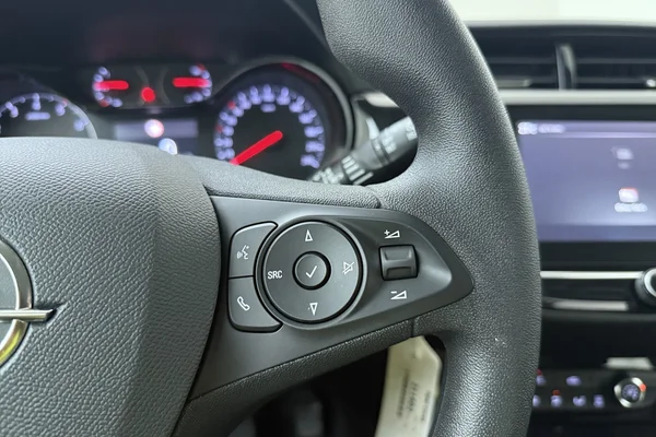 Opel Corsa (2024) — foto 6 van 31