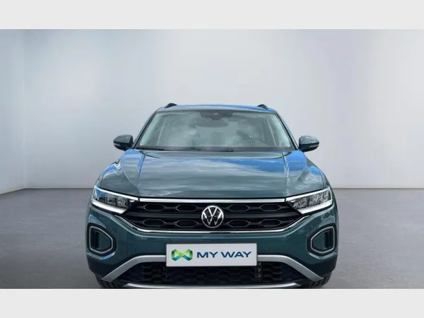 Volkswagen T-Roc (2022) — foto 23 van 29
