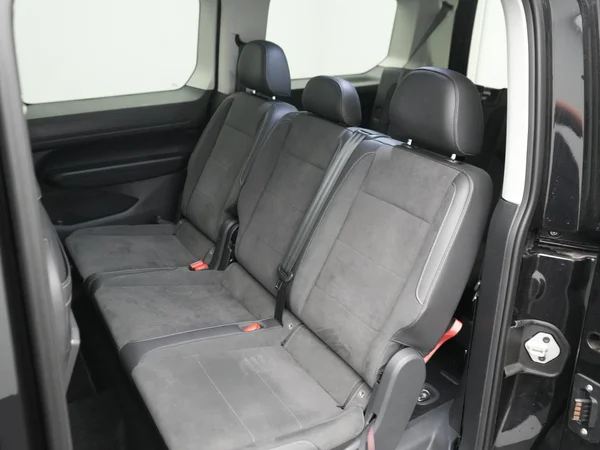 VOLKSWAGEN Caddy Maxi eHybrid (PHEV) (2026) — foto 2 van 31