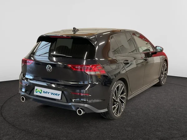 VOLKSWAGEN Golf VIII GTI (2021) — foto 20 van 24