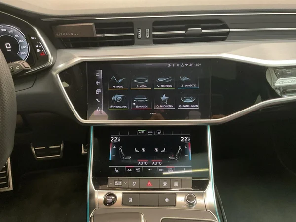 AUDI A6 Avant PHEV (2025) — foto 5 van 23