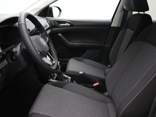 VOLKSWAGEN T-Cross (2025) — foto 16 van 16