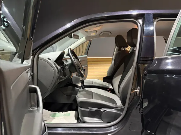 1115_bf91e194-00c7-4dd9-85f5-eccacd00ab17_2017-7.webp
