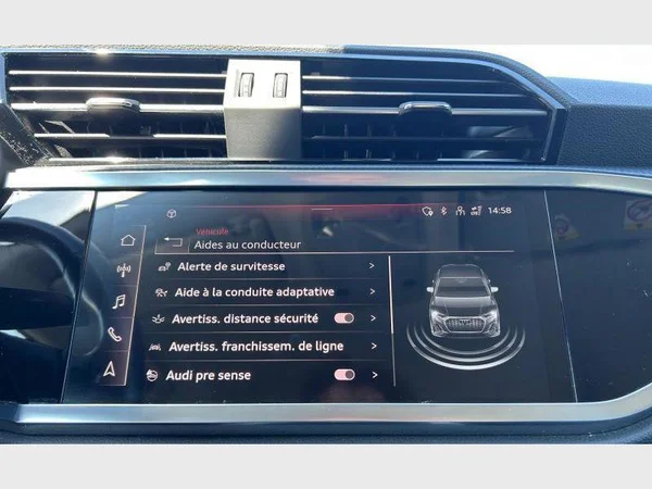 Audi Q3 Sportback (2022) — foto 8 van 29